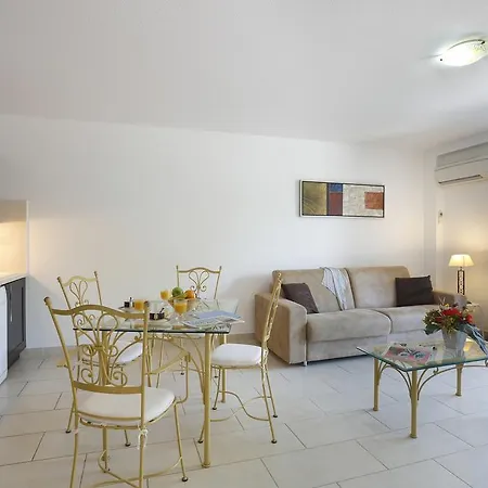 Aparthotel Vacanceole - Motas Alenya